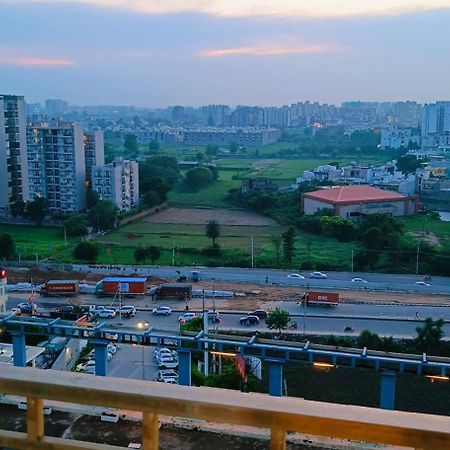 Отель The Cerro Ricco 2 Zirakpur Экстерьер фото